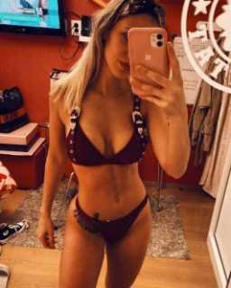 Rocio la mas putita de moron solo paravos - Castelar - Argentina